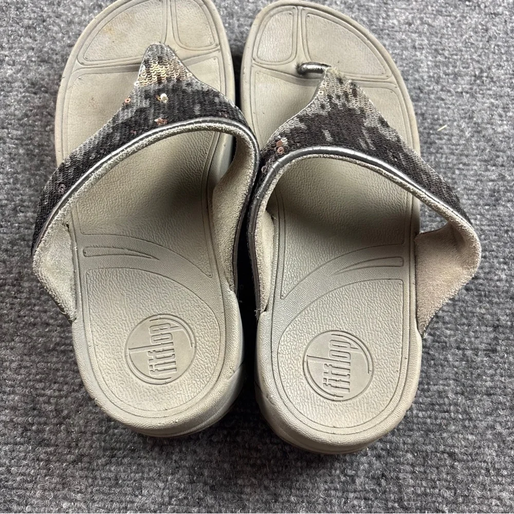FITFLOP Women’s Grey Lulu Glitter Toe-Post Sandals Flip Flops size: 8 - Picture 10 of 10